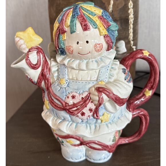 1996 Cosmos Exclusive H.O.L. Rag Doll Girl Teapot & Cup Set Colorful Patchwork - Picture 1 of 8